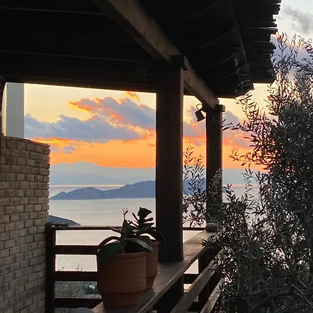 Melolia Estate Apartment